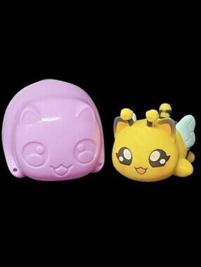 Aphmau Meemeows Mystery Squishy Collectible Toy Figure "Bee Cat"